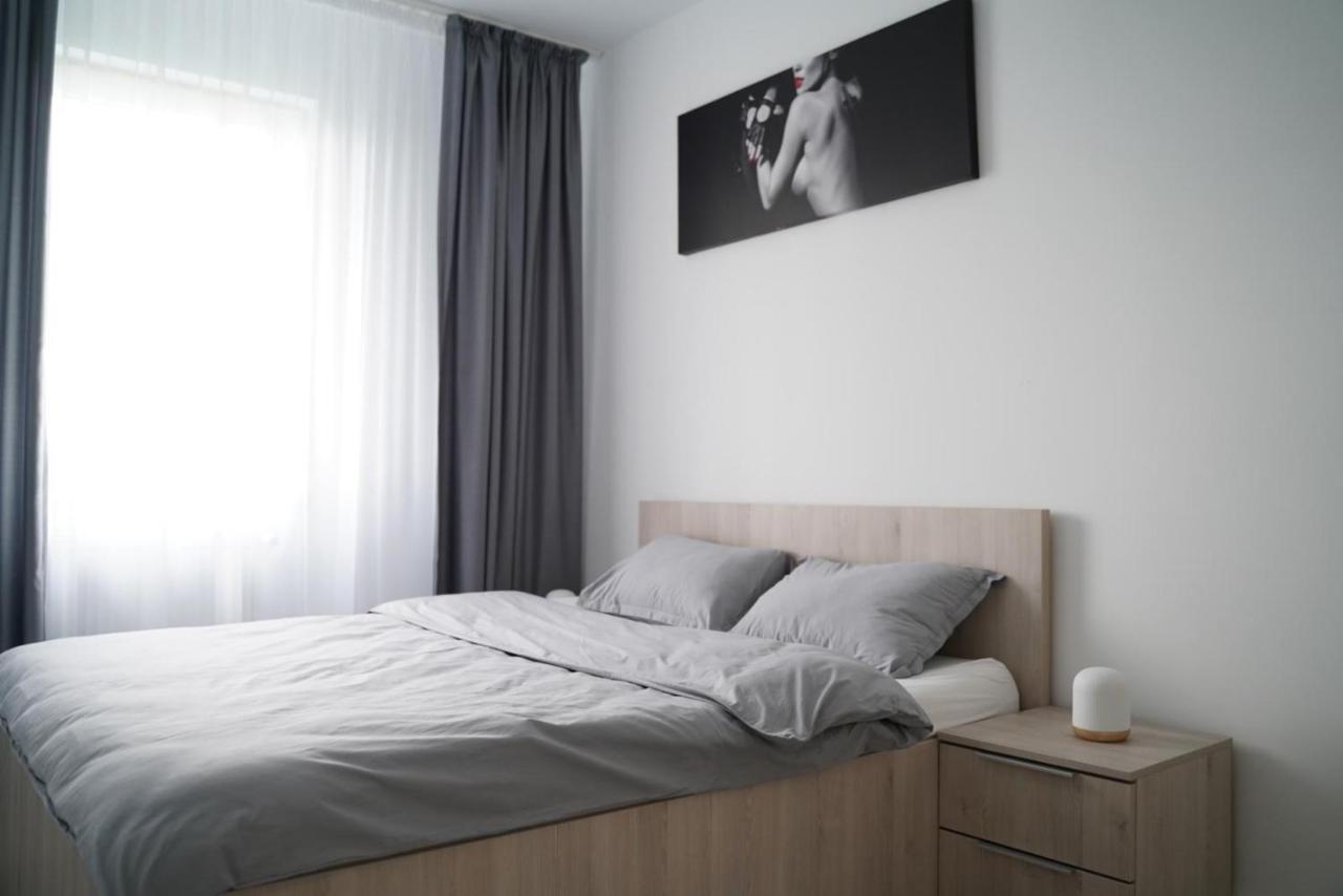 Silence Appartments Oradea Εξωτερικό φωτογραφία
